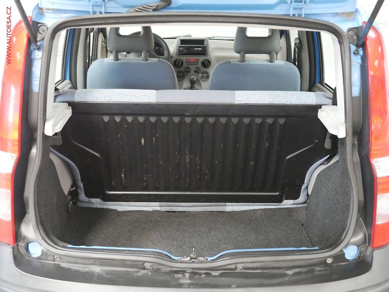 Fiat Panda (2005) 1.1i - fotka 7 z 15