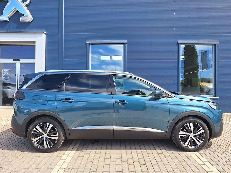 Peugeot 5008 (2018) ALLURE 1.5 BHDi 130 M6 - fotka 6 z 21