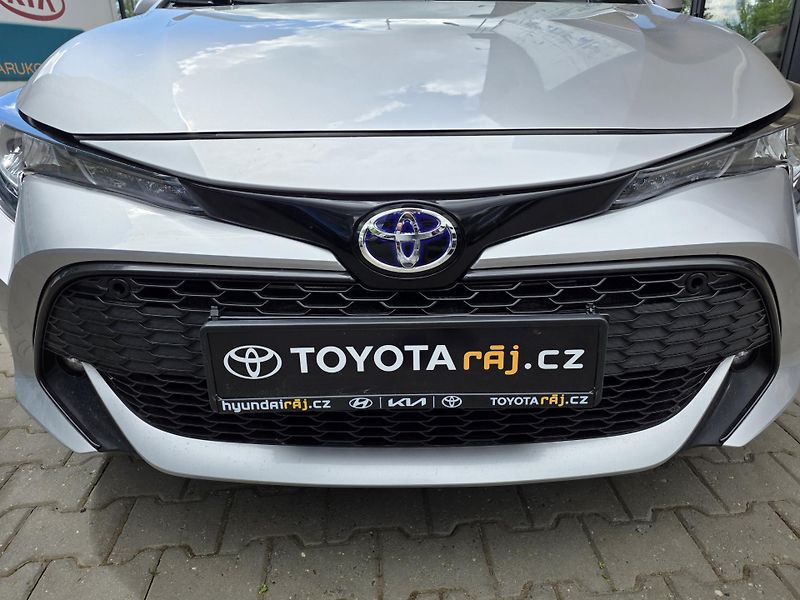 Toyota Corolla (2022) 1.8-HYBRID-KAMERA-AUT.KLIMA - fotka 6 z 19
