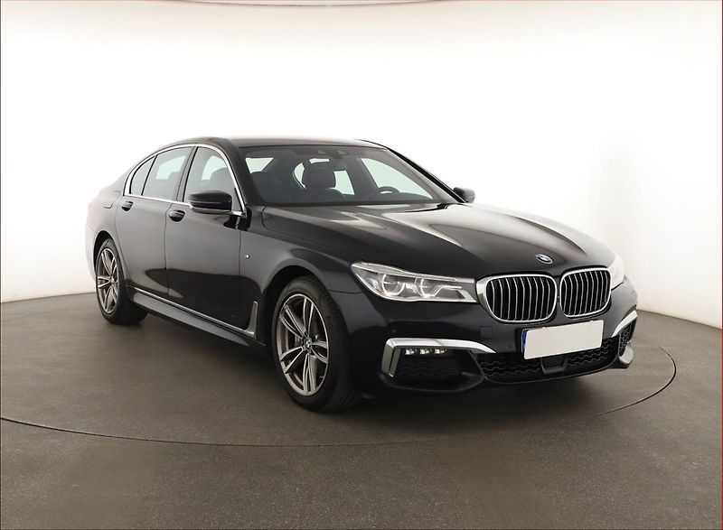 BMW Řada 7 (2019) M Paket 730 d xDrive, ČR - fotografie inzerátu