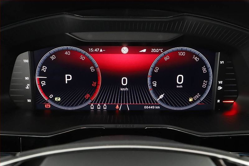 Škoda Superb (2022) Laurin&Klement 1.5 TSI - fotka 9 z 20