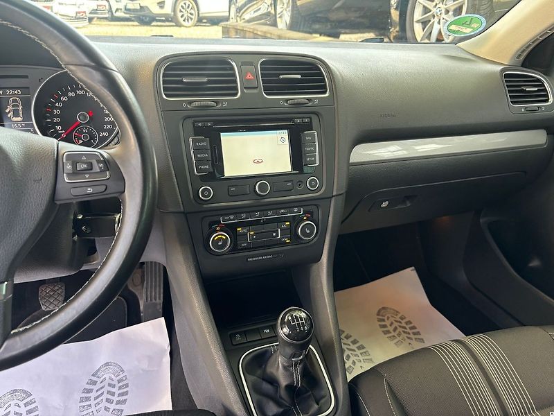Volkswagen Golf 2.0TDi/2013/MATCH EDITION/2.M- - fotka 18 z 39