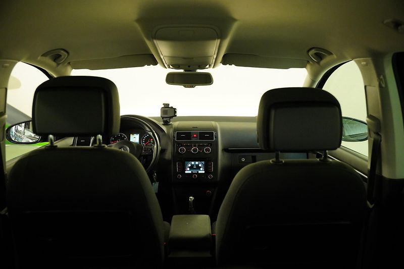Volkswagen Touran - fotka 24 z 26