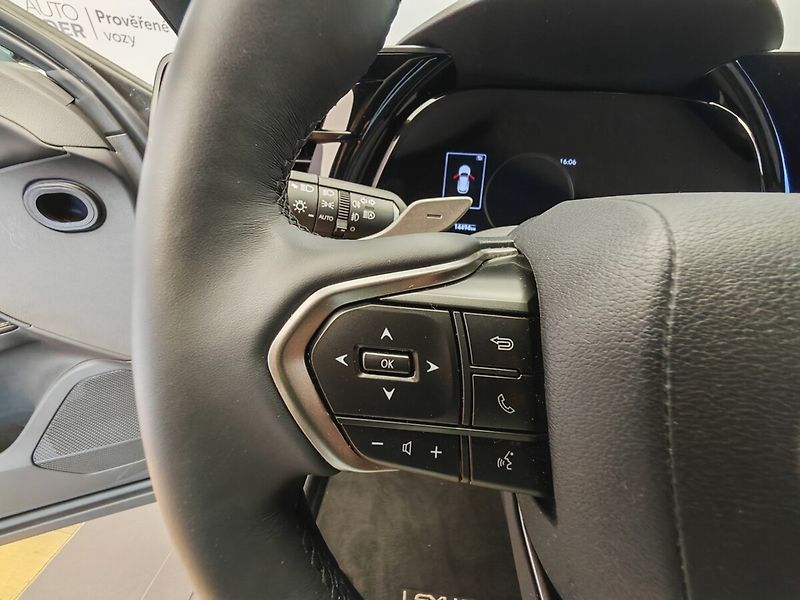 Lexus RX 350h 350h F SPORT Design - fotka 35 z 47