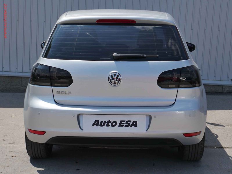 Volkswagen Golf (2011) 1.2 TSi, Trendline - fotka 5 z 16