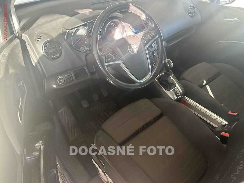 Opel Meriva (2012) 1.4i, ČR - fotka 3 z 3