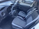Toyota Yaris ACT. TREND Y20 1.5 VVT-i 82 kW - náhled 10