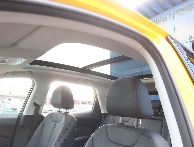 Dongfeng T5 EVO (2024) Luxury 1.5 Turbo - fotka 16 z 22