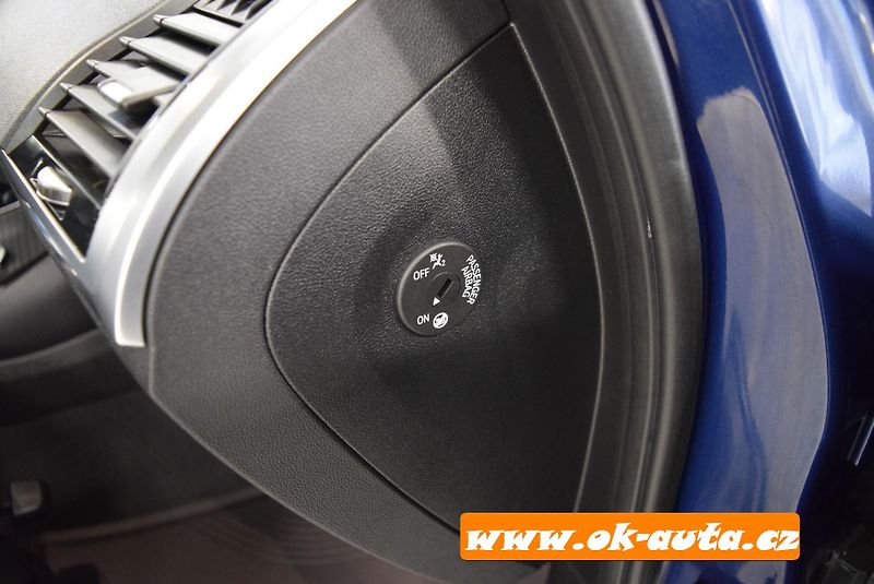 BMW X3 2.0d xDRIVE MILDHYBRID 2021 - fotka 33 z 72