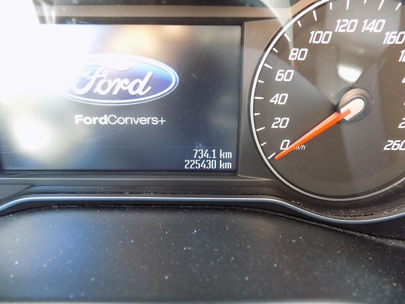 Ford S-MAX 2,0 TDCI 103 KW VÝHŘEV, TAŽNÉ - fotka 34 z 41