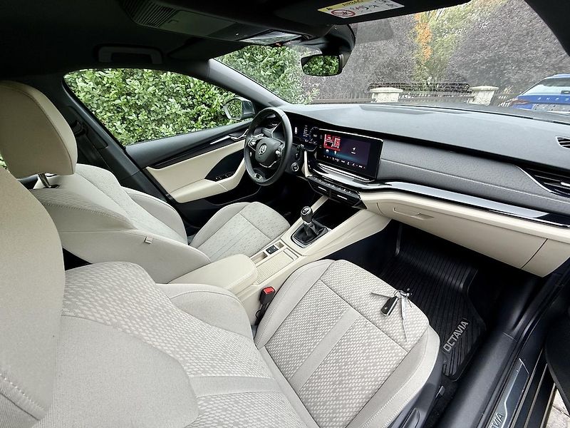 Škoda Octavia (2023) 2.0TDi 110kW STYLE Koup.ČR,DPH - fotka 4 z 19