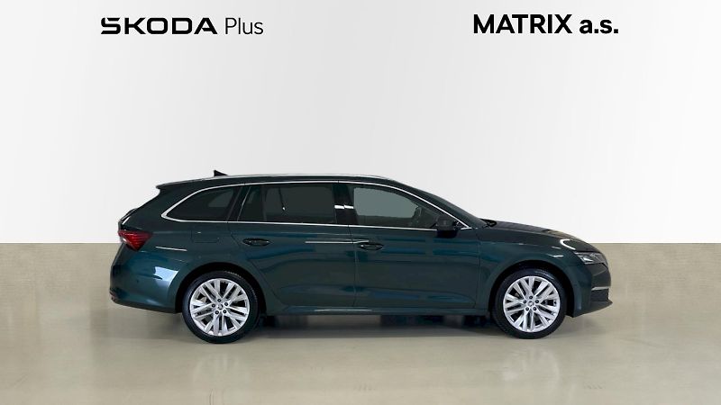 Škoda Octavia (2024) kombi Top Selection 1.5TSI 110 - fotka 9 z 33