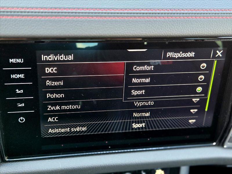 Škoda Kodiaq 2,0 TSi DSG 4x4 RS Tažné z. We - fotka 21 z 29