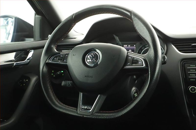 Škoda Octavia (2016) RS 2.0 TDI, Automat, Kůže - fotka 8 z 18