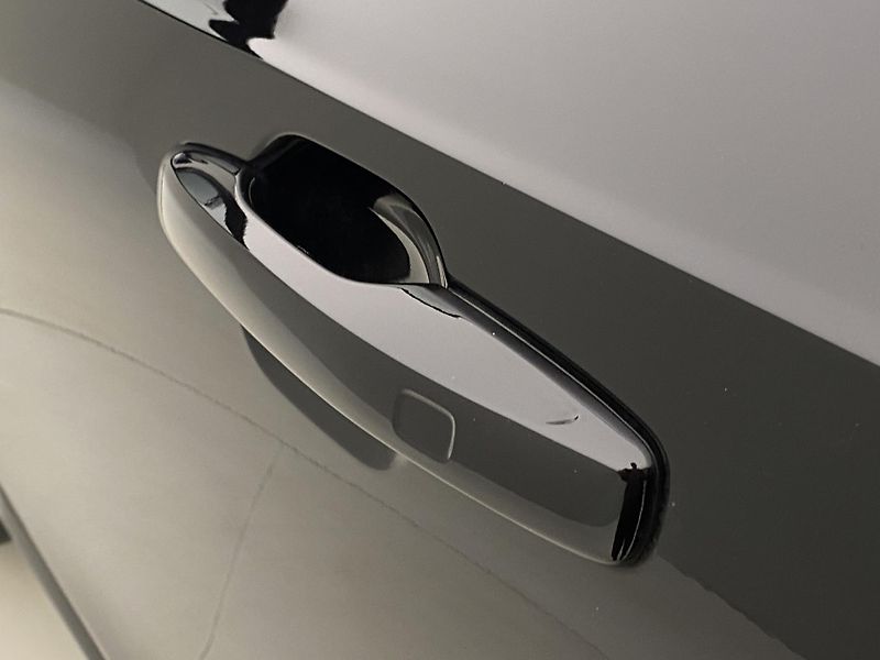 Volvo XC90 T8 AWD RECHARGE REZERVACE - fotka 39 z 74