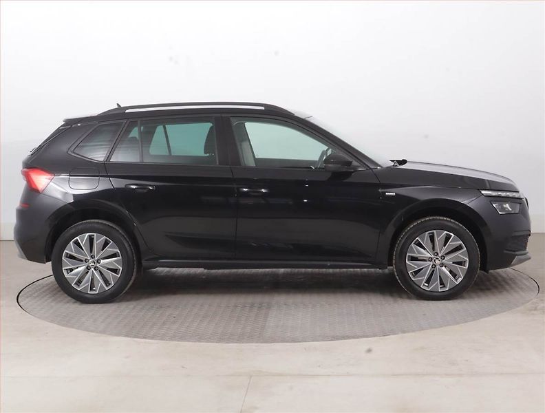 Škoda Kamiq (2023) Ambition 1.5 TSI - fotka 6 z 16