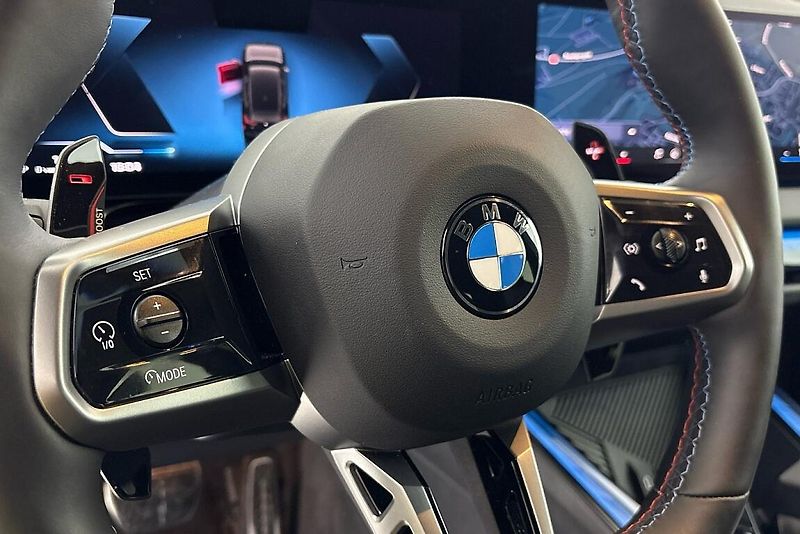 BMW X3 M50 xDrive - fotka 22 z 26