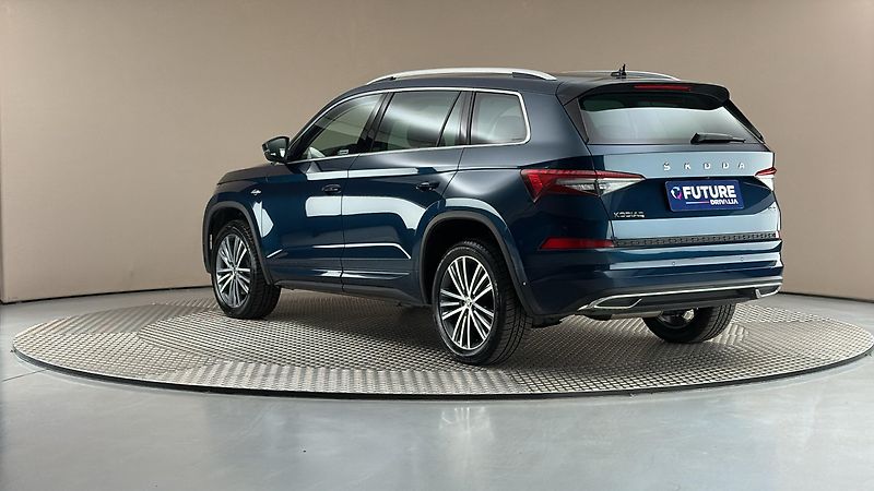 Škoda Kodiaq 2.0 TDI DSG 4x4 L&K - fotka 2 z 32