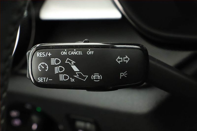 Škoda Fabia (2022) Ambition 1.0 TSI, Serv.kniha - fotka 17 z 18