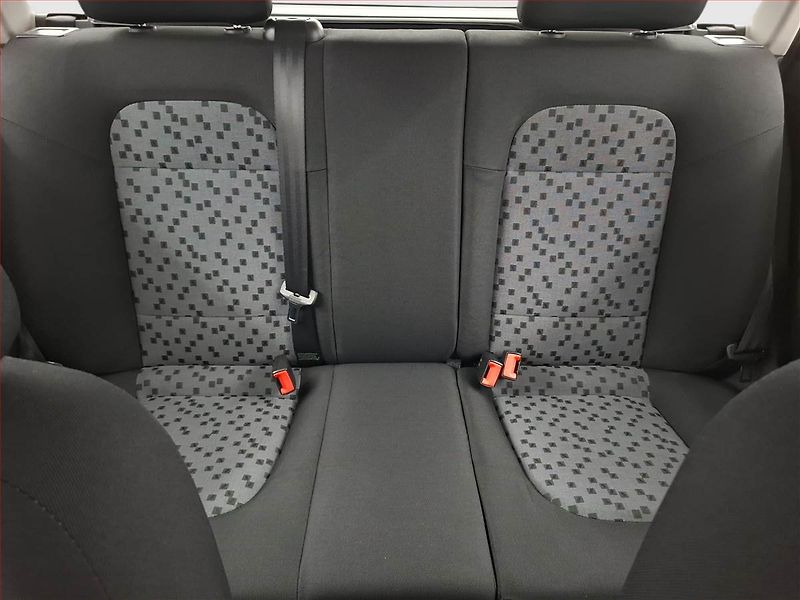 Škoda Fabia (2008) 1.4 16V, dobrý stav - fotka 10 z 13