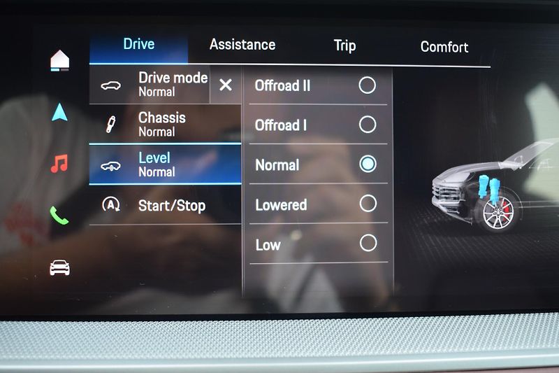 Porsche Cayenne (2026) KeyLess/SoftClose/Pano - fotka 11 z 52