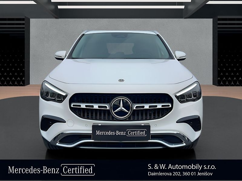 Mercedes-Benz GLA 200 d 4MATIC - fotka 4 z 37