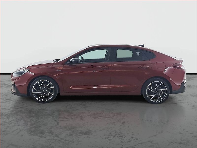 Hyundai i30 (2021) N-Line 1.5 T-GDI MHEV - fotka 3 z 14