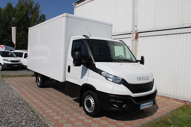 Iveco Daily 35S160 2,3 Skříň+čelo+klima - fotka 2 z 17