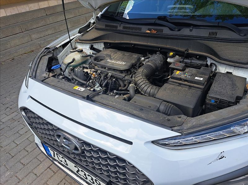 Hyundai Kona 1,0 T-GDI - fotka 55 z 56