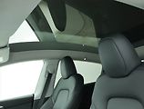Tesla Model Y (2023) Long Range AWD 79kWh, SoH 92% - náhled 16