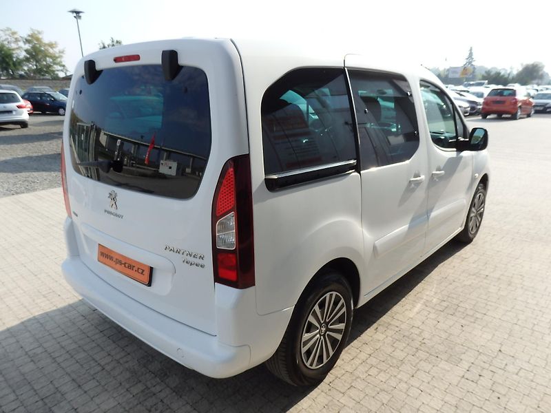 Peugeot Partner TEPEE 1.6 HDI KLIMA, ASR - fotka 4 z 16