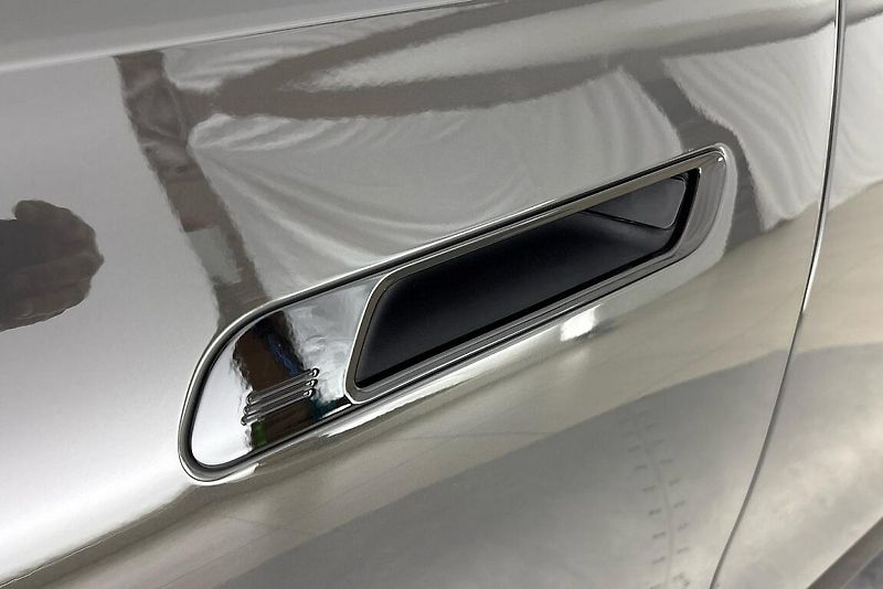 BMW i7 xDrive60 - fotka 7 z 28