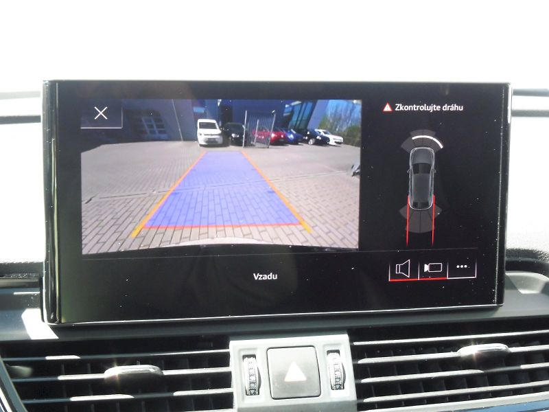 Audi Q5 (2022) S-LINE 40 TDI 150 kW quattro S - fotka 12 z 30