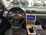 Volkswagen Passat 2,0   TDI 103KW BEZ KOROZE TOP - náhled 22
