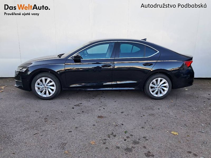 Škoda Octavia (2024) IV M-HEV Top Selection 1.5 TSI - fotka 3 z 30