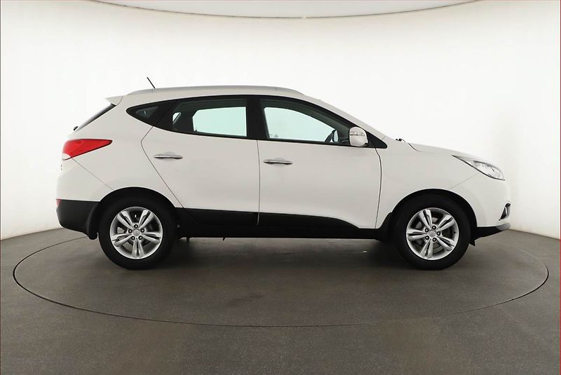 Hyundai ix35 (2013) 1.7 CRDi, Serv.kniha, Tempomat - fotka 6 z 17