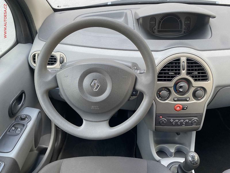 Renault Modus (2010) 1.2, AC, TZ - fotka 11 z 15