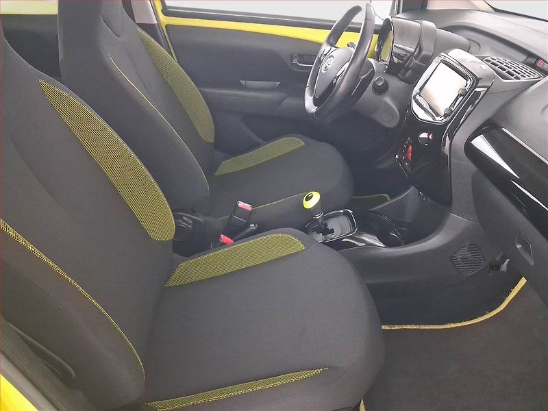 Toyota Aygo (2017) 1.0 VVT-i, Automat - fotka 9 z 20