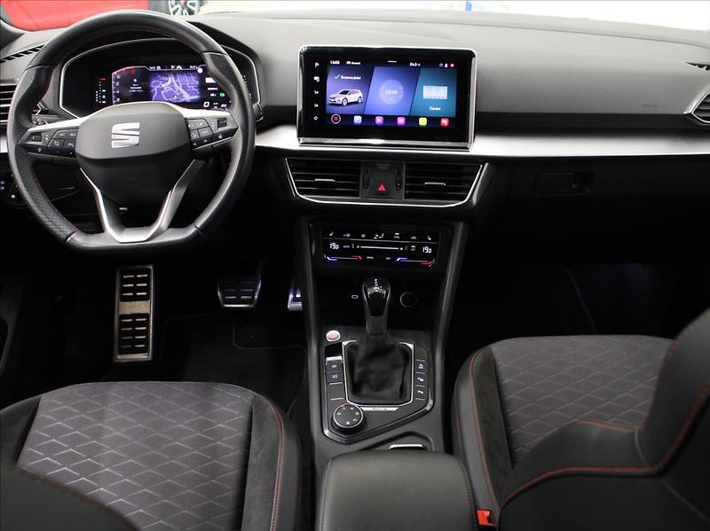 Seat Tarraco 2,0 TSi 140kW 4x4 FR Záruka ČR - fotka 8 z 28