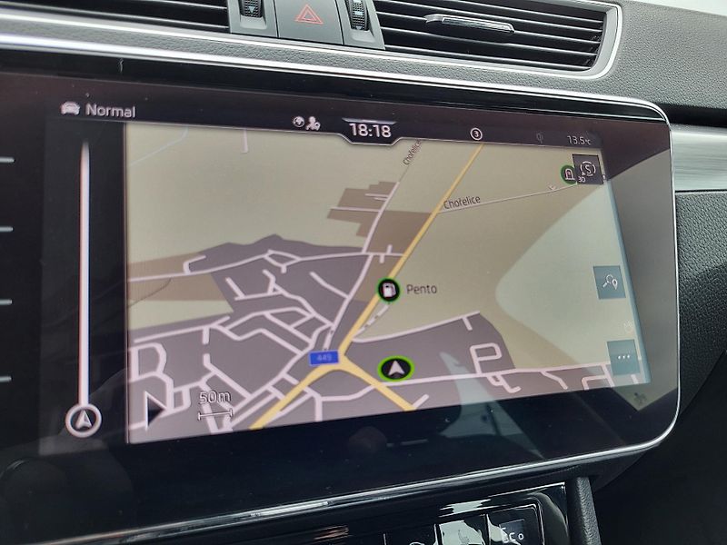Škoda Superb iV 1.4 PHEV 160kW DSG STYLE - fotka 18 z 48