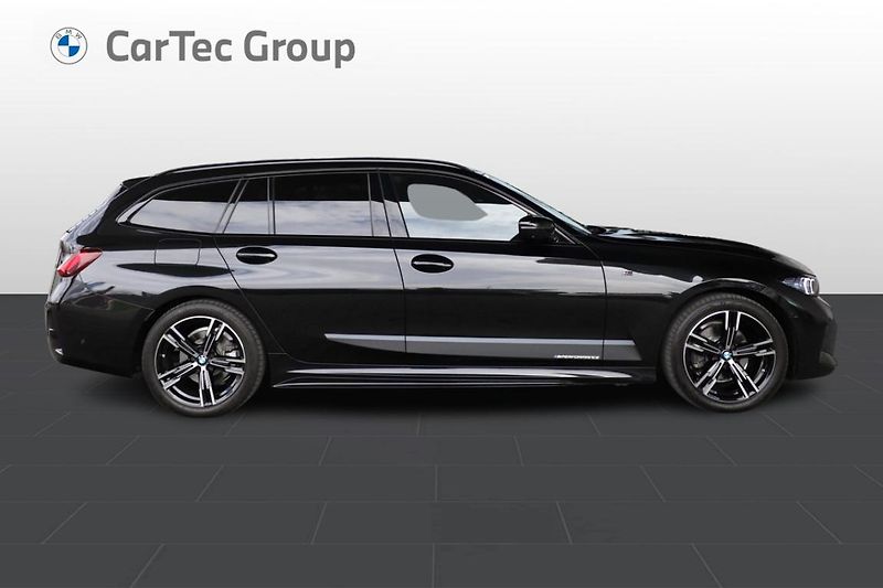 BMW Řada 3 320d xDrive Touring - fotka 4 z 27