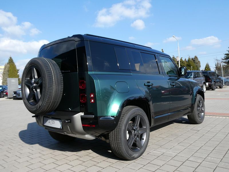 Land Rover Defender (2026) 110 3,0 X-Dynamic SE D200 - fotka 7 z 37