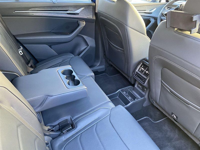 Škoda Kodiaq (2024) 2.0 TDI 4x4 DSG Exclusive Sele - fotka 9 z 39