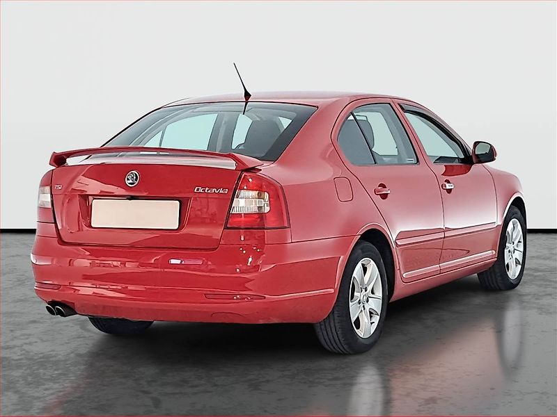 Škoda Octavia (2010) Ambiente 1.4 TSI, Navi - fotka 5 z 15