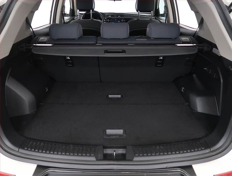 SsangYong Korando (2021) 1.5 T-GDI, Automat, Serv.kniha - fotka 14 z 19