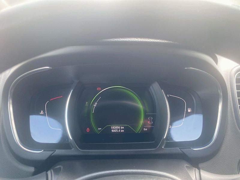 Renault Grand Scénic (2018) 1.5dci 81kw, ČR, 1.Majitel - fotka 16 z 23