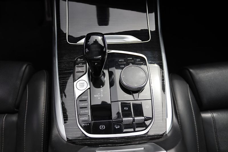 BMW X7 7místné SUV BMW X7 xDrive40i - fotka 40 z 67