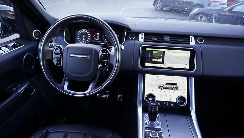 Land Rover Range Rover Sport SPORT 3,0I P400 AUT. 4WD - fotka 39 z 48