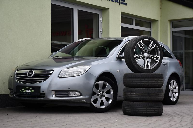Opel Insignia 2.0CDTi  - fotka 2 z 40