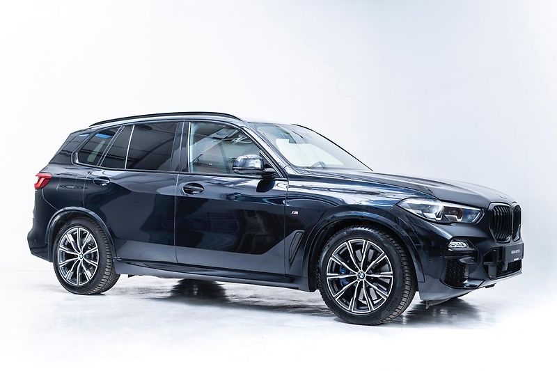 BMW X5 xDrive30d*servis*plná výbava - fotka 3 z 47